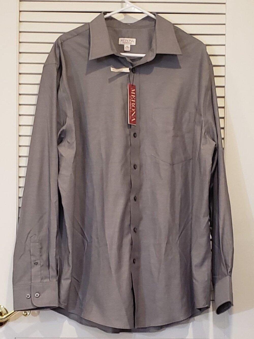 Merona Men's Long sleeve gray button front dress shirt Size XL NWT